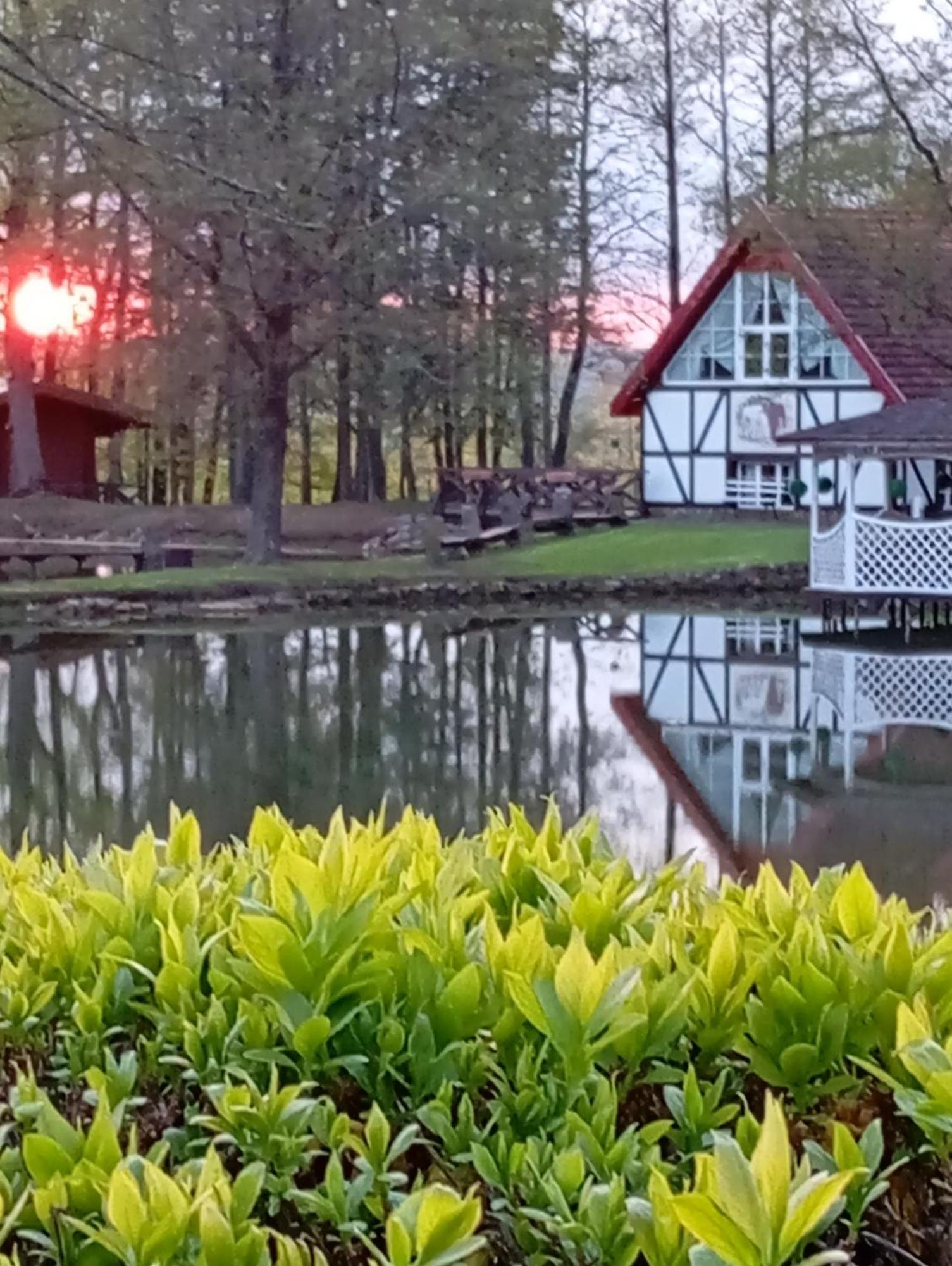 Gazdų Vandens Malūnas Navininkai Exterior foto