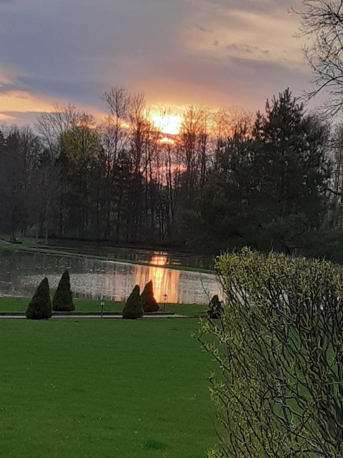 Gazdų Vandens Malūnas Navininkai Exterior foto